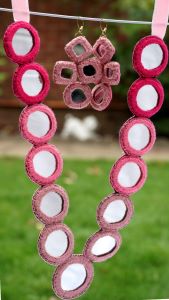 Pink mirror necklace set